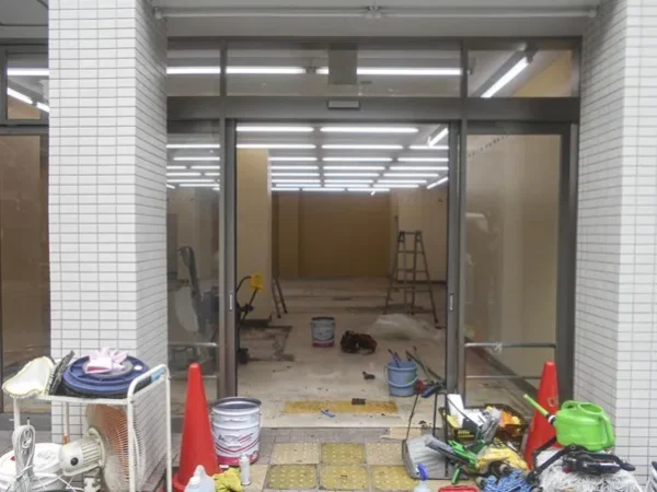 土地活用例-貸し店舗