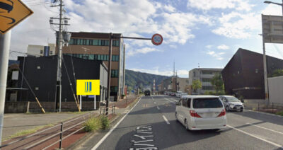 海南市船尾の野立て看板枠画像